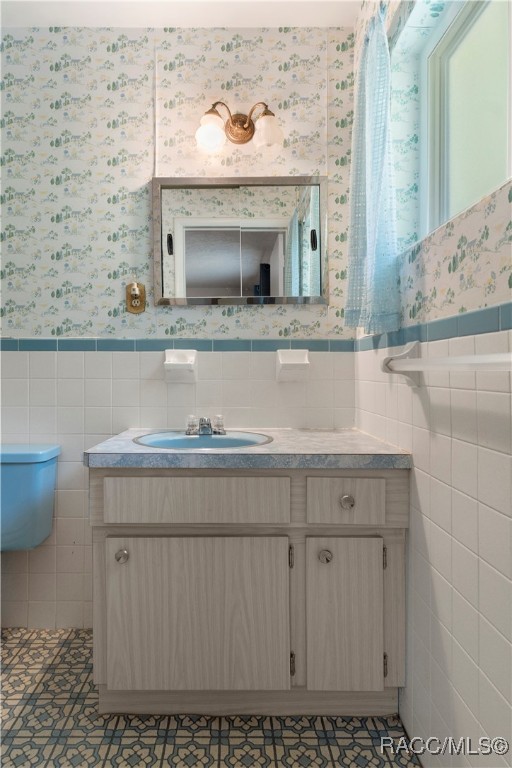 80 Roosevelt Boulevard, Beverly Hills, New York image 34
