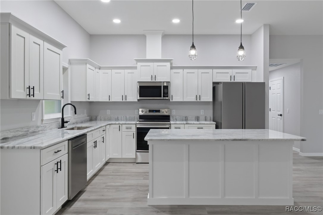 4925 S Skyblue Drive, Inverness, Florida image 11