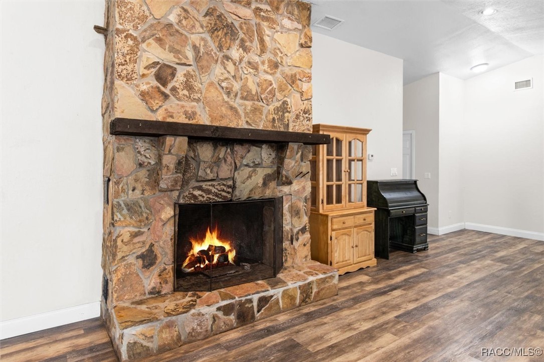 9480 W Caravan Path, Crystal River, New York image 16