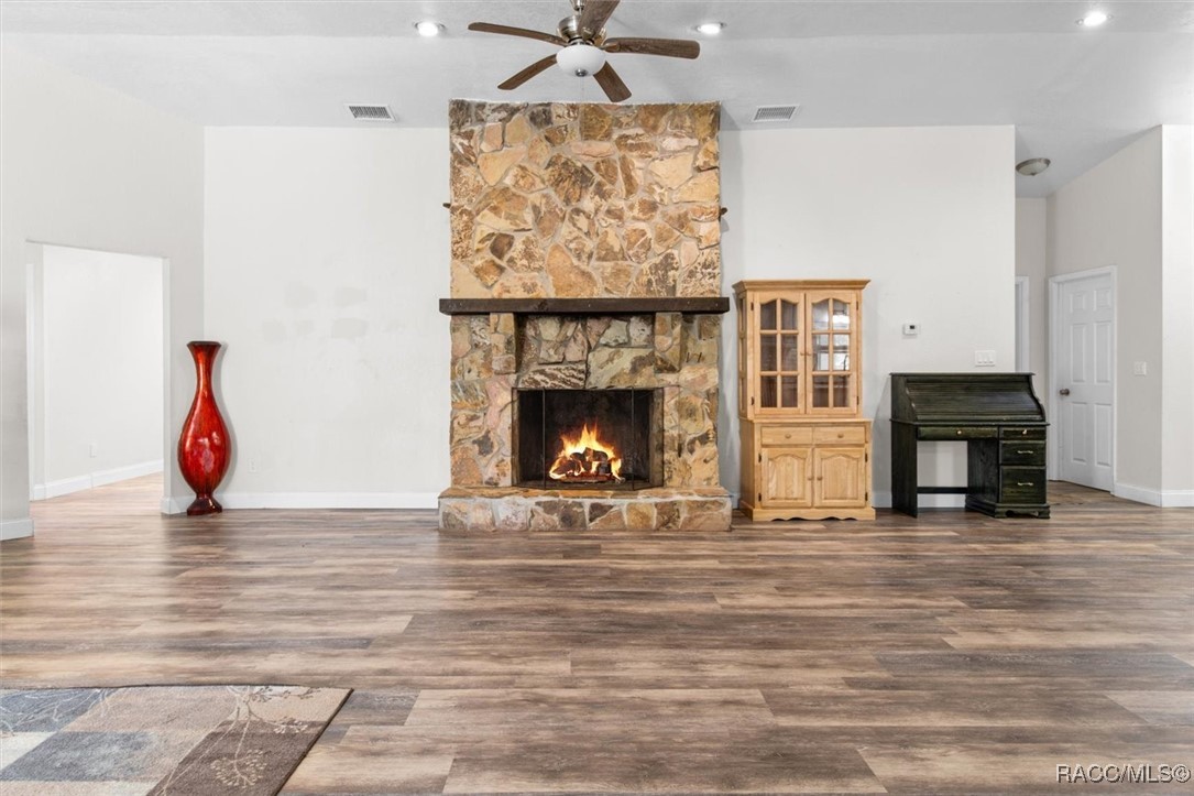 9480 W Caravan Path, Crystal River, New York image 15