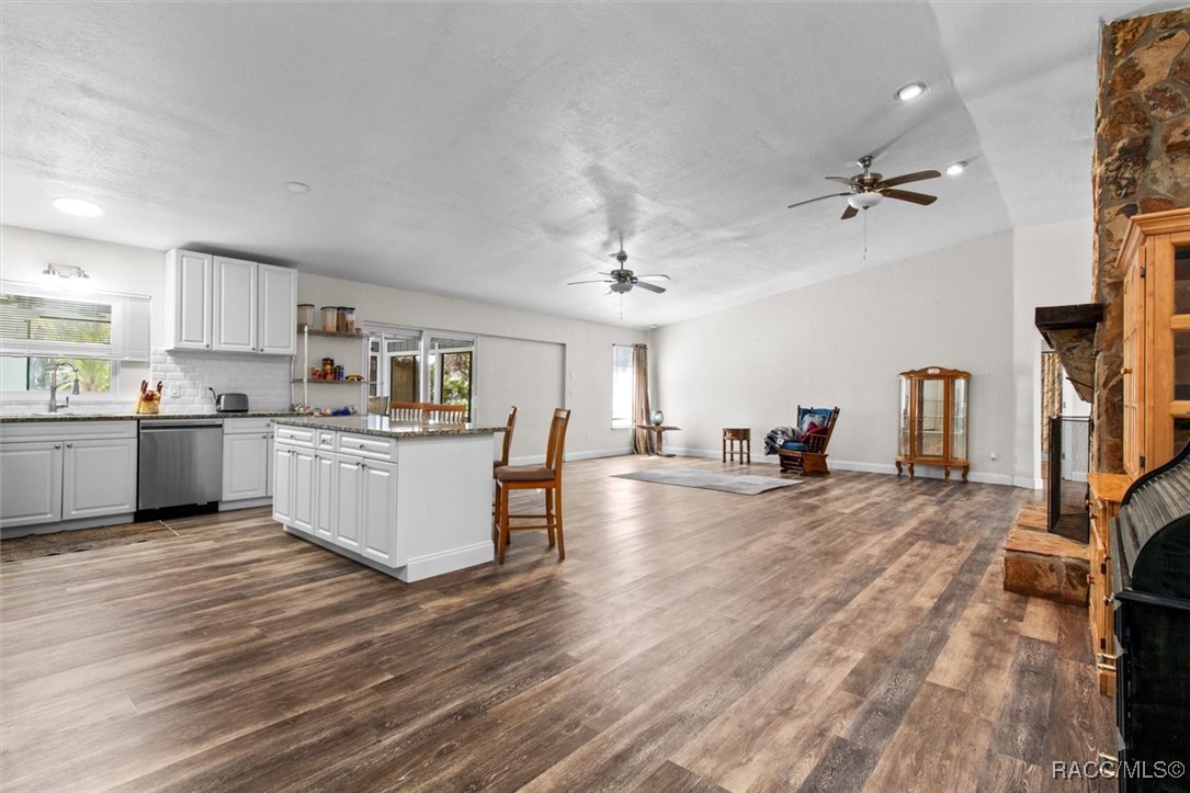 9480 W Caravan Path, Crystal River, New York image 10