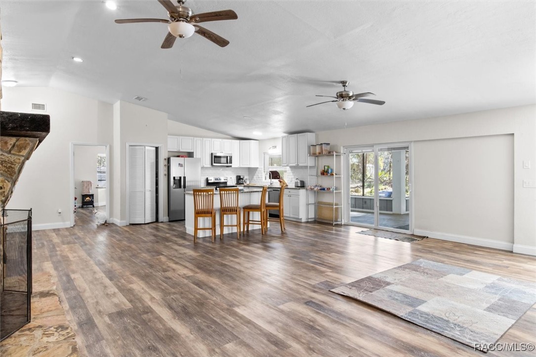 9480 W Caravan Path, Crystal River, New York image 14