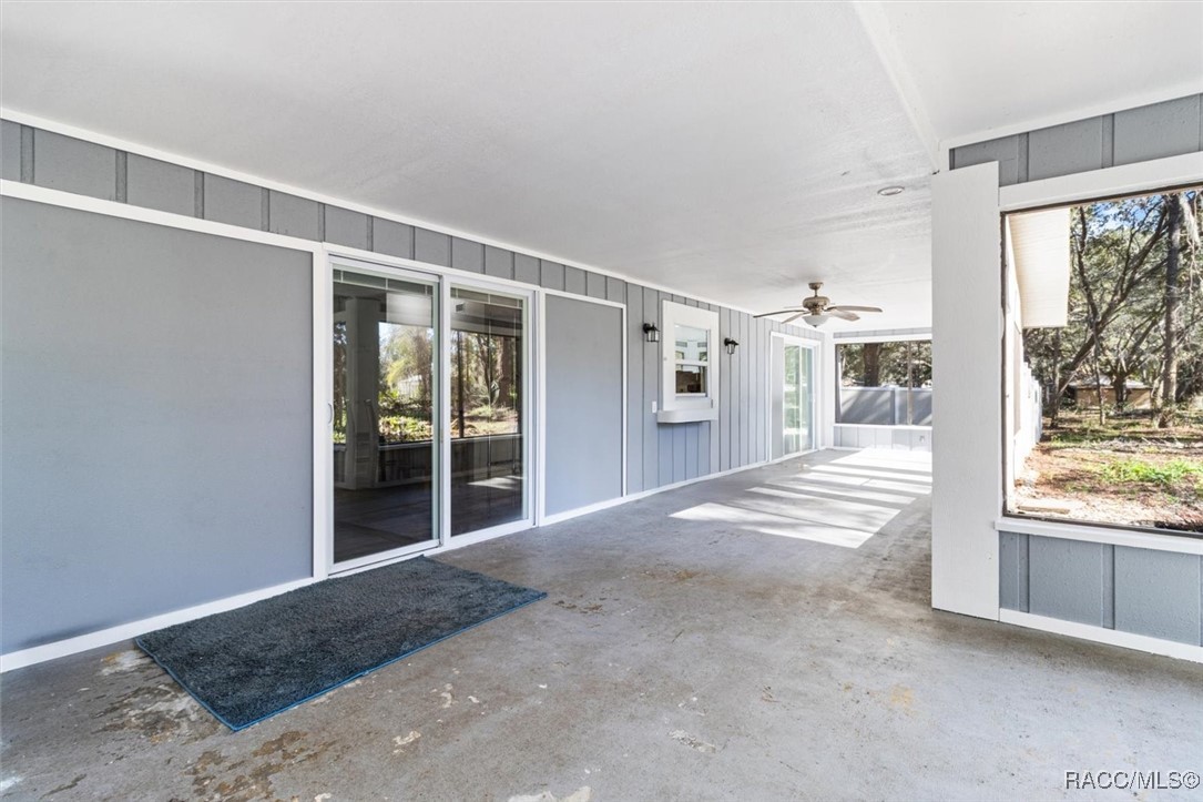 9480 W Caravan Path, Crystal River, New York image 34