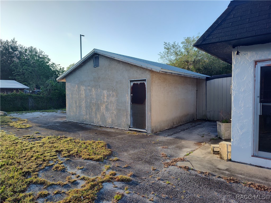 124 N Apopka Avenue