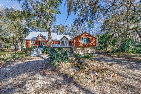 A home in Crystal River