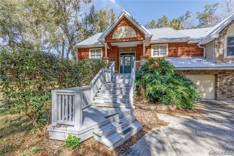 A home in Crystal River