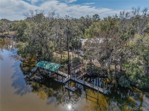 A home in Crystal River