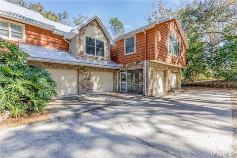 A home in Crystal River