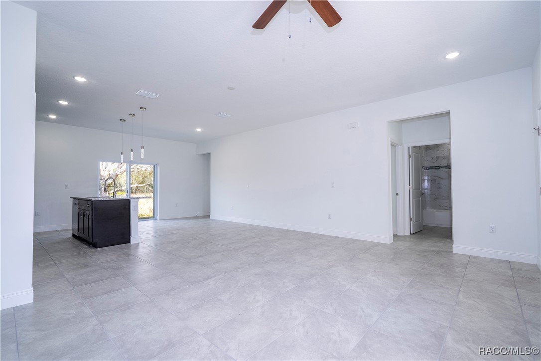 2901 W Redgate Drive, Dunnellon, New York image 15