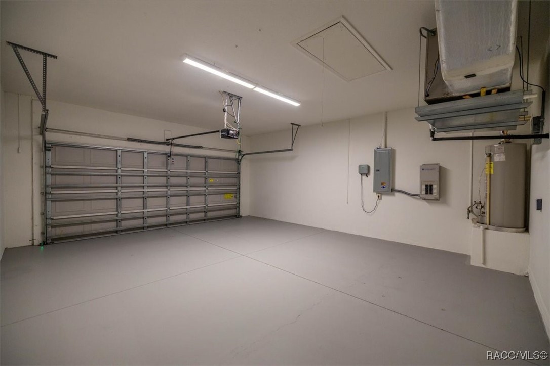 Hernando, Florida 34442, United States, 3 Bedrooms Bedrooms, ,2 BathroomsBathrooms,Residential,Active,163204