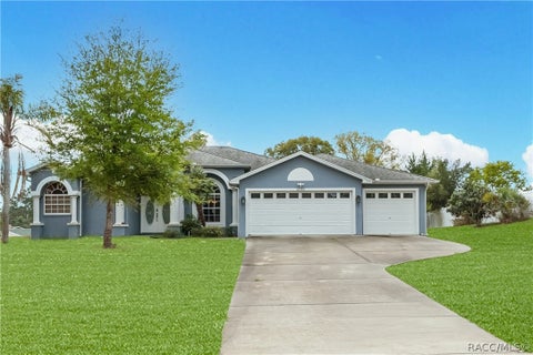 Homes For Sale - 12390 Glen Haven Street<br/> Spring Hill, FL 34609