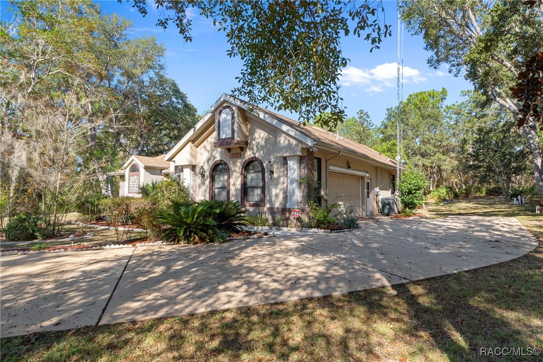 3135 N Buckhorn Drive