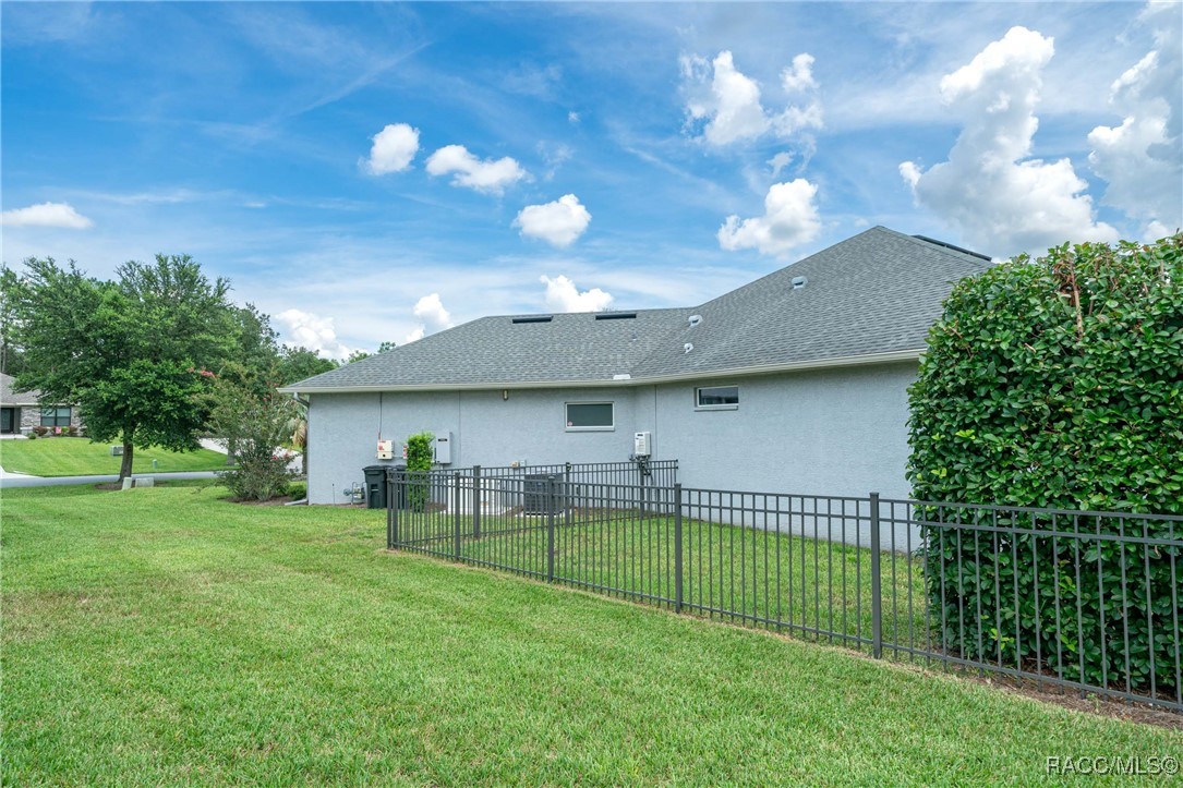 2571 N Brentwood Circle, Lecanto, Florida image 37