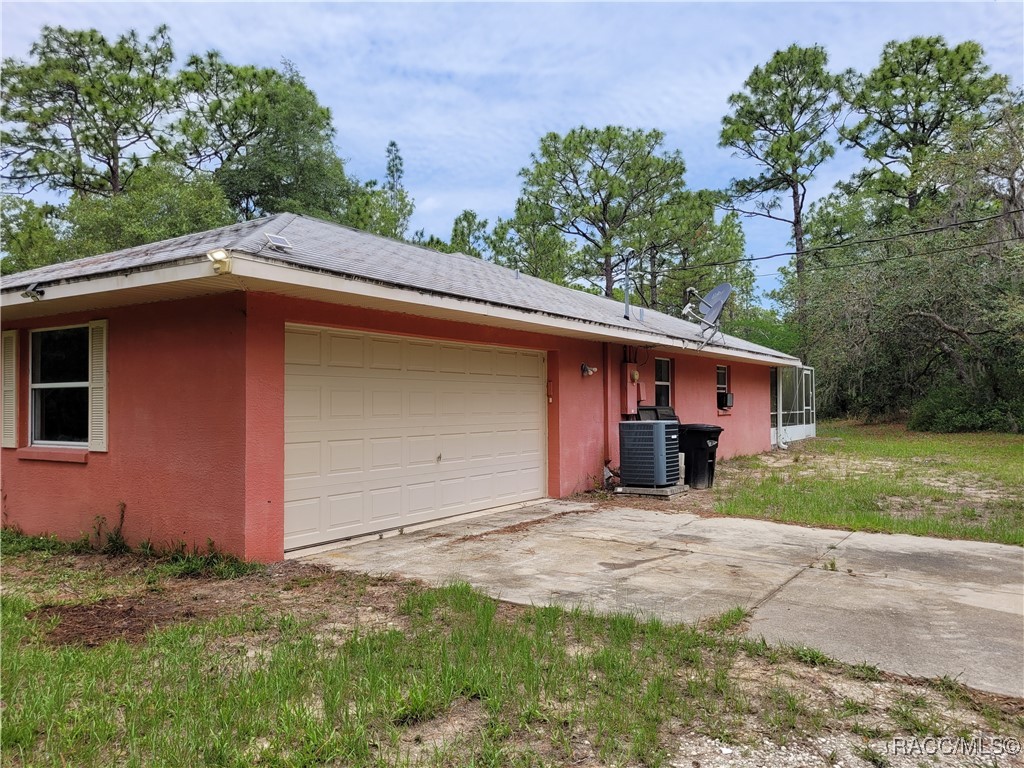 7579 W Gum Street, Crystal River, Florida image 5