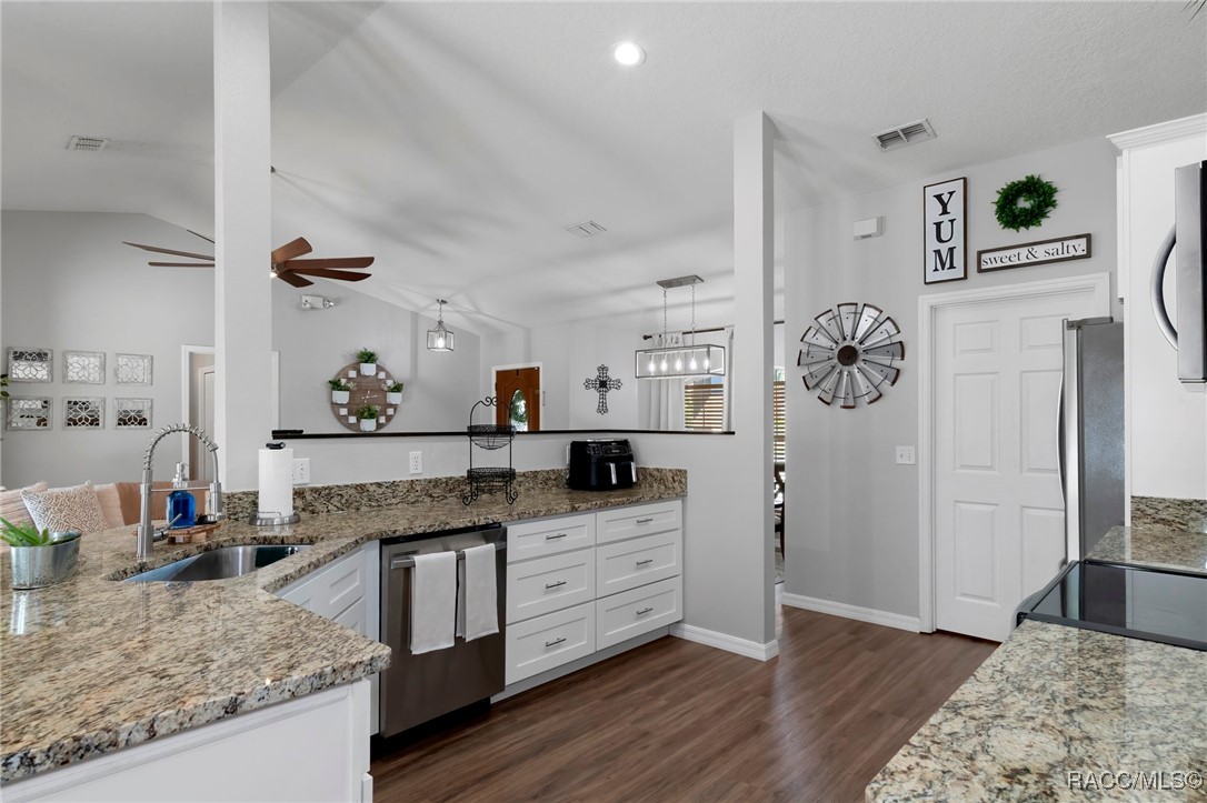 1218 N Timucuan Trail, Inverness, Florida image 9