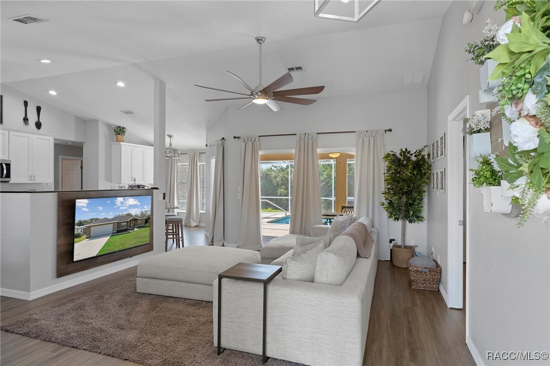 1218 N Timucuan Trail, Inverness, Florida image 3