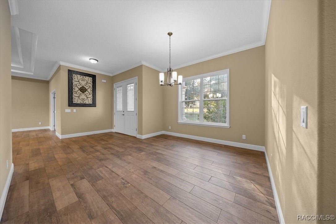 2087 N Annapolis Avenue