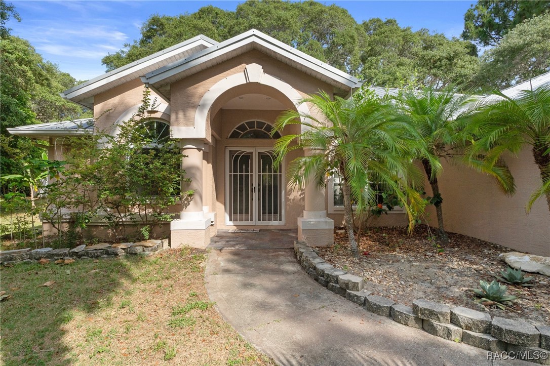 8 N Kensington Avenue