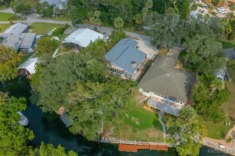1756 SE 2nd Court Crystal River FL 34429