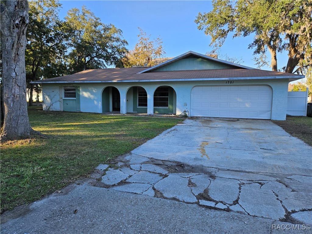 1701 NW 22nd Street, Crystal River, Florida image 1