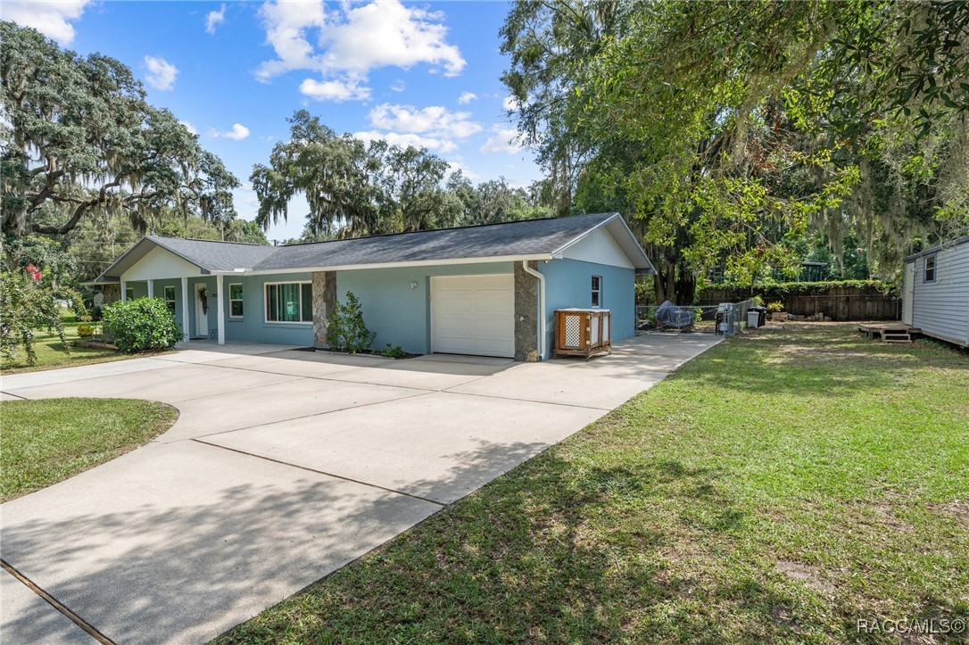 7557 S Baker Avenue, Floral City, Florida image 14