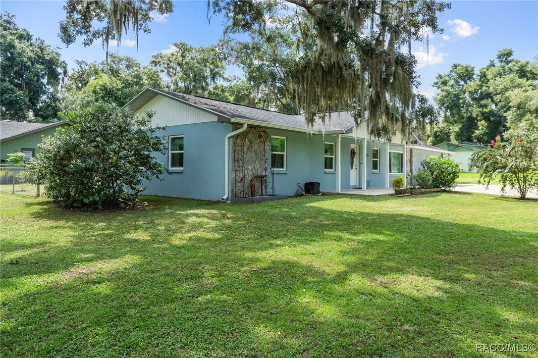 7557 S Baker Avenue, Floral City, Florida image 13