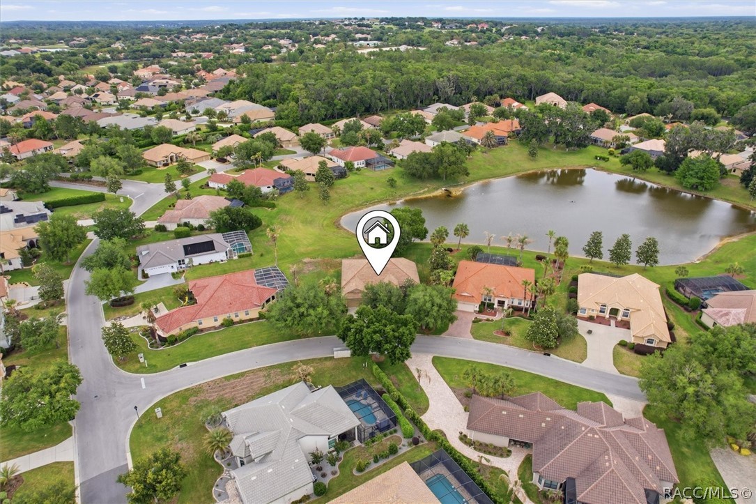 1239 W Beagle Run Loop