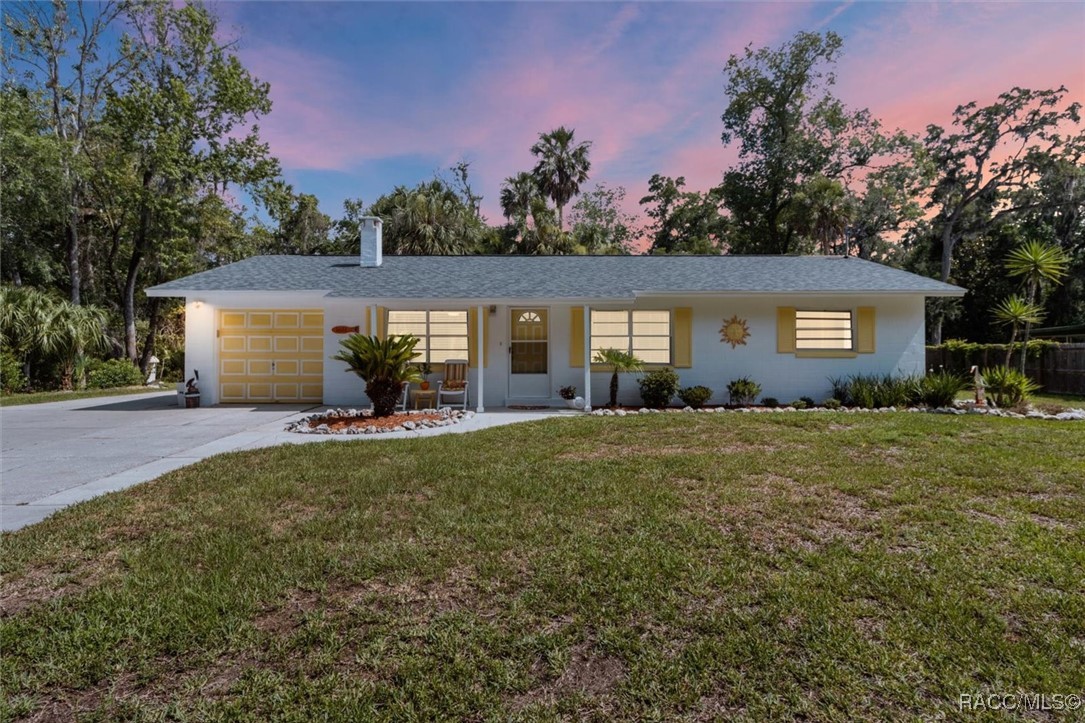 1611 NW 21st Street, Crystal River, Florida image 2