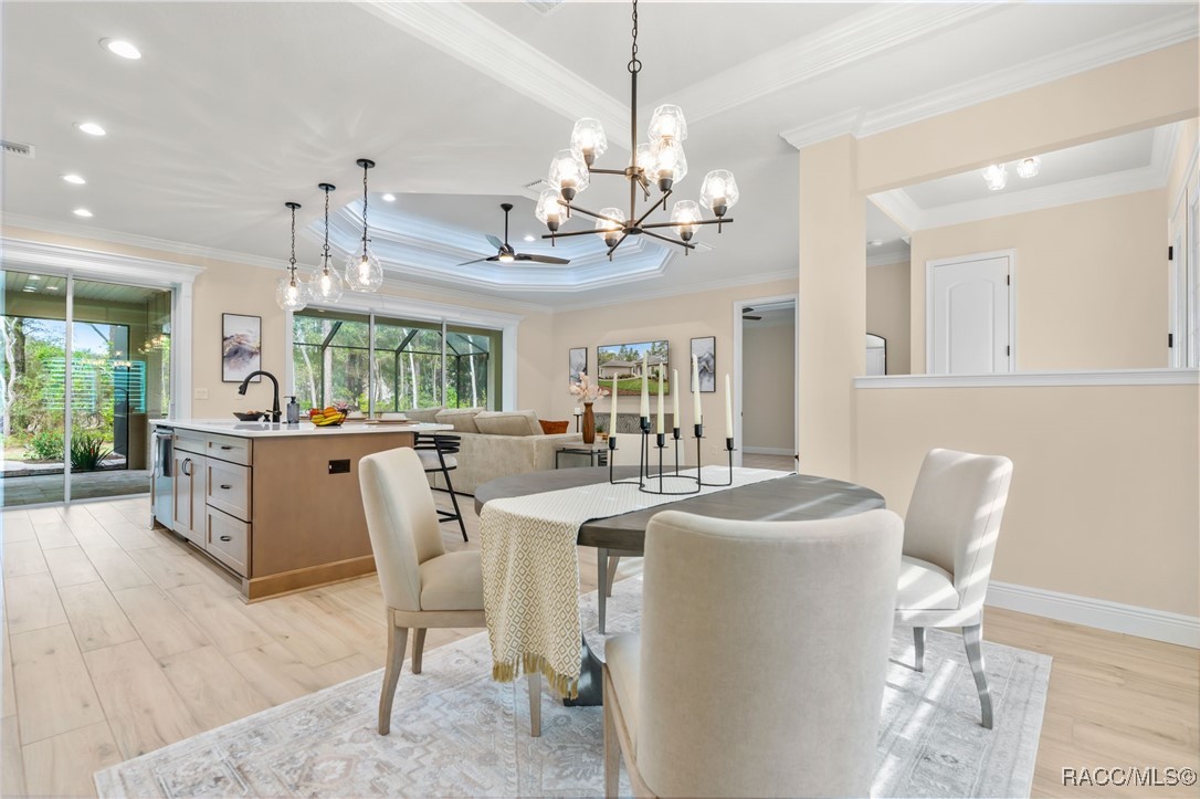 4931 N Mulberry Loop