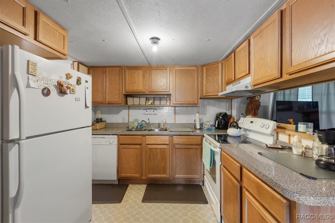 251 SE Opal Way, Lake City, New York image 12