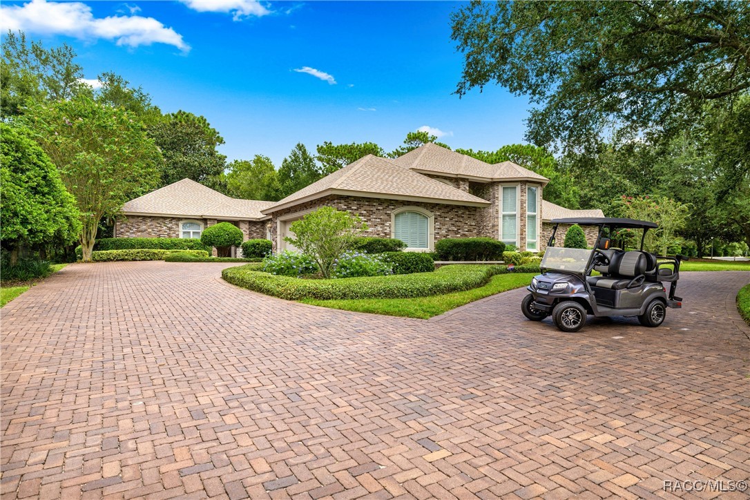 4732 N Pine Valley Loop