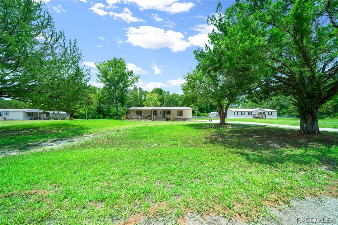 8356 W Tawny Rose Lane, Crystal River, Florida image 35