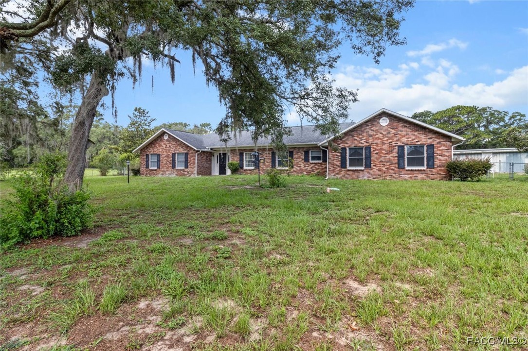 5520 S Pine Tree Point