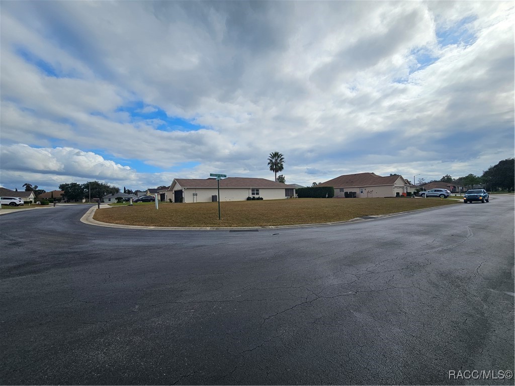 3756 E Kiwi Cove Court, Hernando, Florida image 4