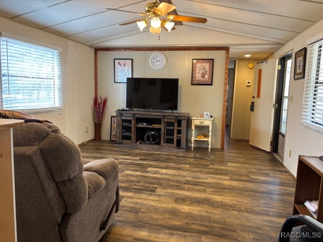 5615 W Thomas Court, Homosassa, New York image 3