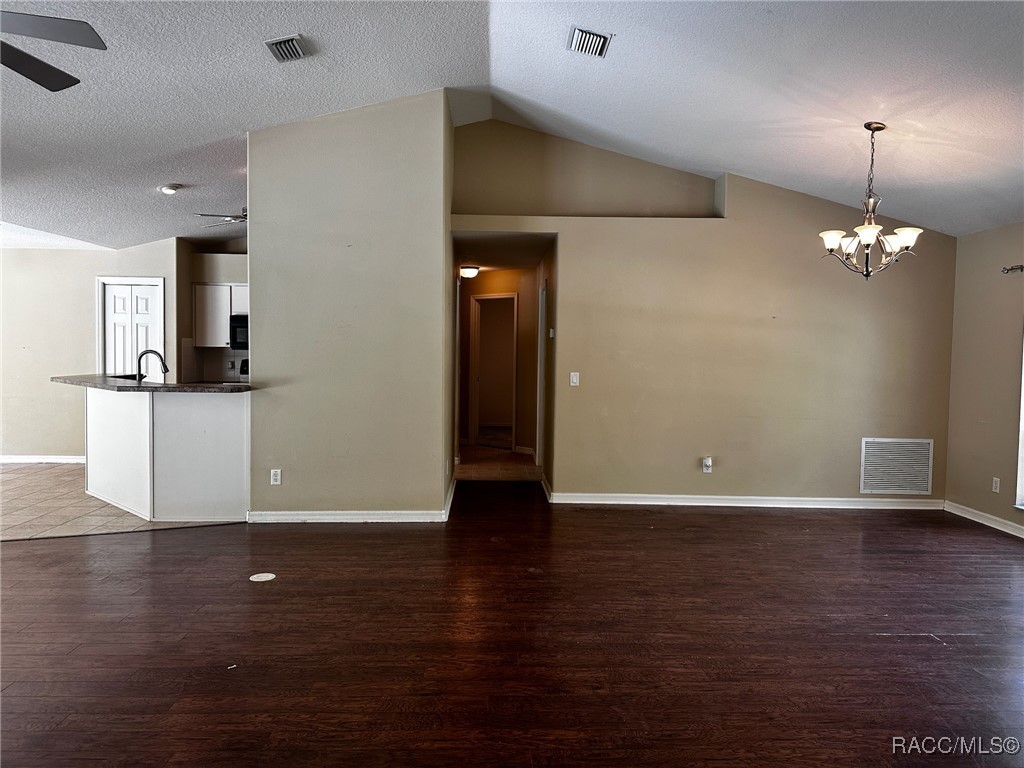4581 N Rushmore Loop, Beverly Hills, New York image 10