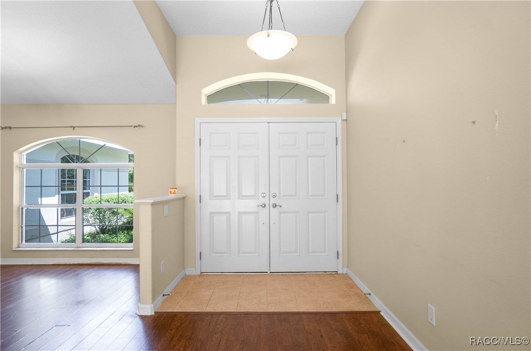 4581 N Rushmore Loop