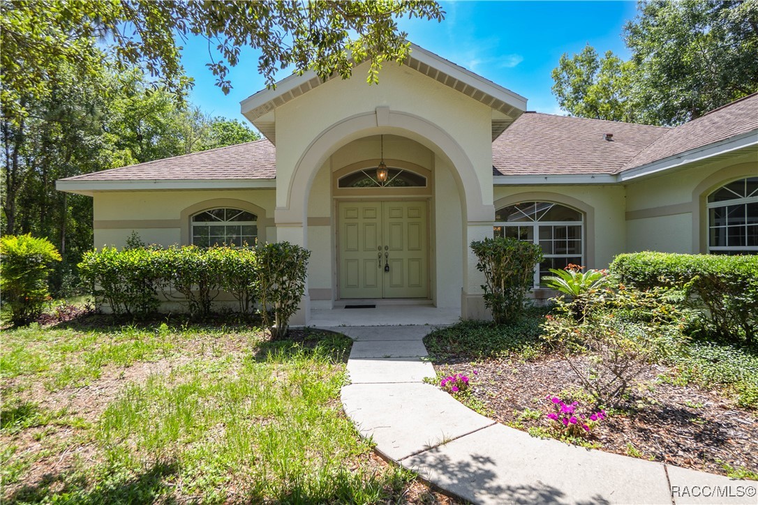 4581 N Rushmore Loop