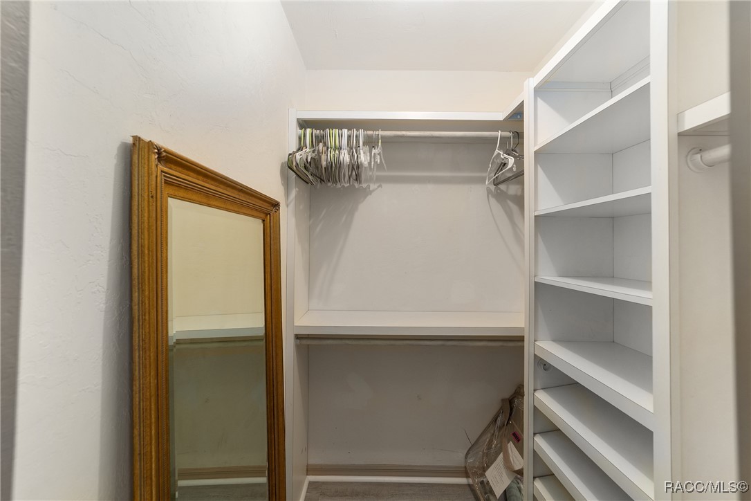 3560 N Timothy Terrace, Beverly Hills, New York image 23
