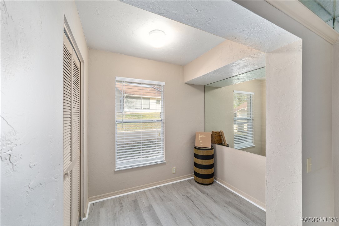 3560 N Timothy Terrace, Beverly Hills, New York image 26