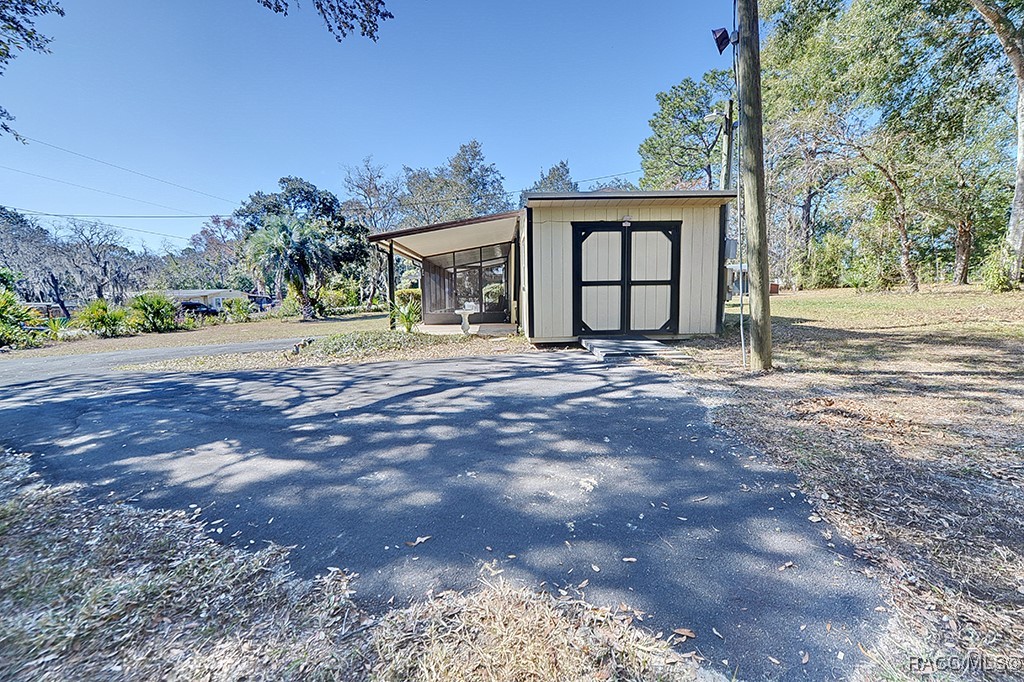 2615 E Center Street, Inverness, Florida image 42