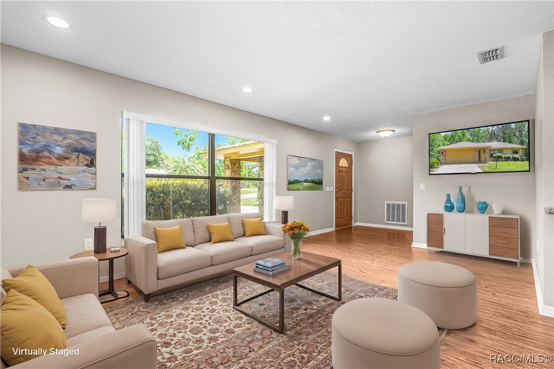 2280 W Tee Circle, Citrus Springs, Florida image 7