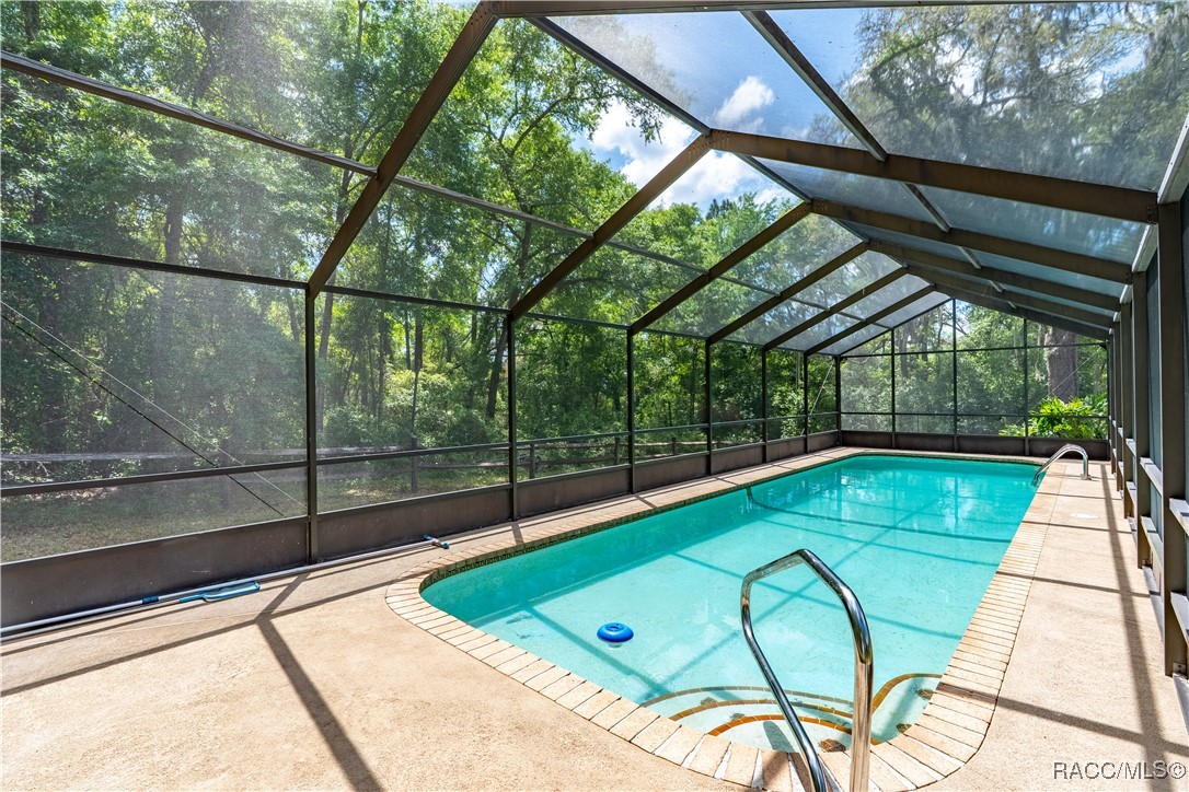 2280 W Tee Circle, Citrus Springs, Florida image 32