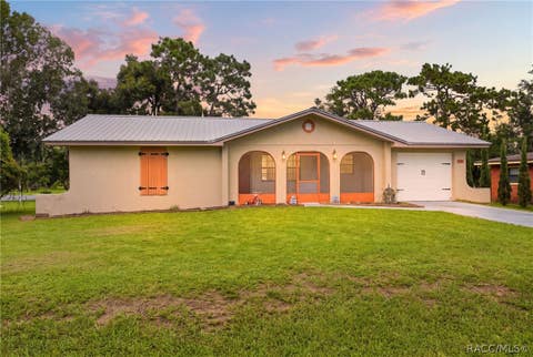 Homes For Sale - 708 Nola Street<br/> Citrus County, Inverness, FL 34452