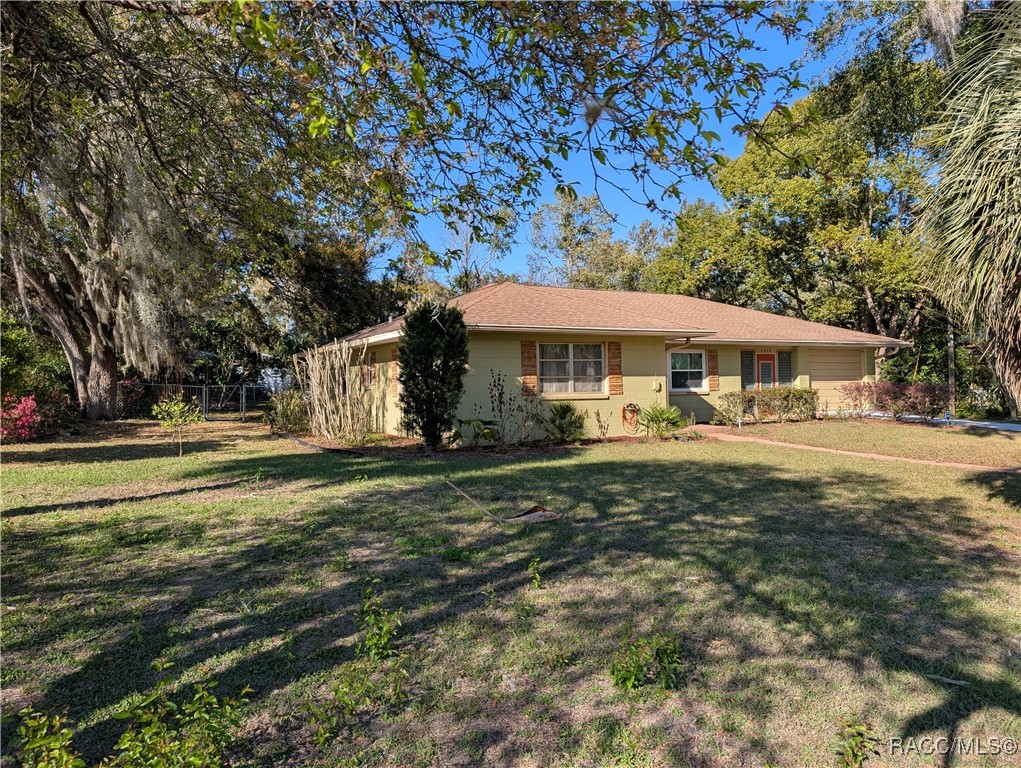 5433 E Live Oak Lane, Inverness, Florida image 3