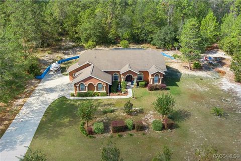 A home in Citrus Springs