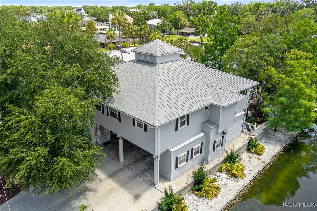 1035 N Appalachian Terrace