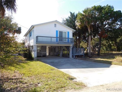 A home in Crystal River