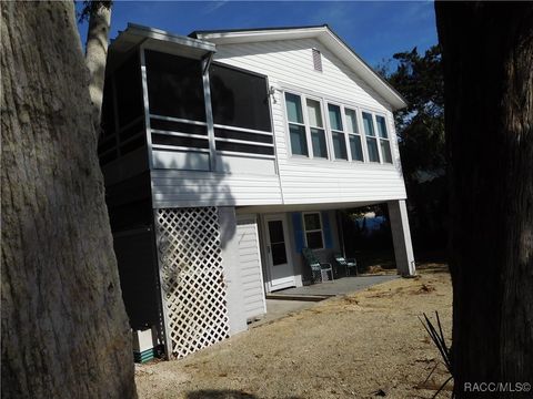 A home in Crystal River