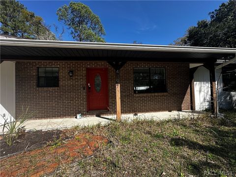 Homes For Sale - 4197 N Concord Drive<br/> Citrus County, Crystal River, FL 34428